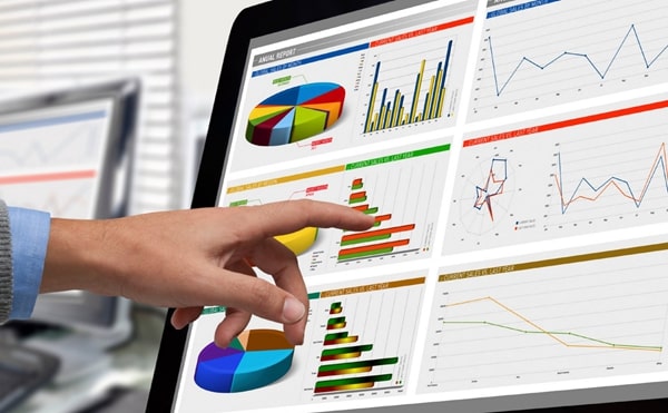 Веб-аналитика визуализирует динамику